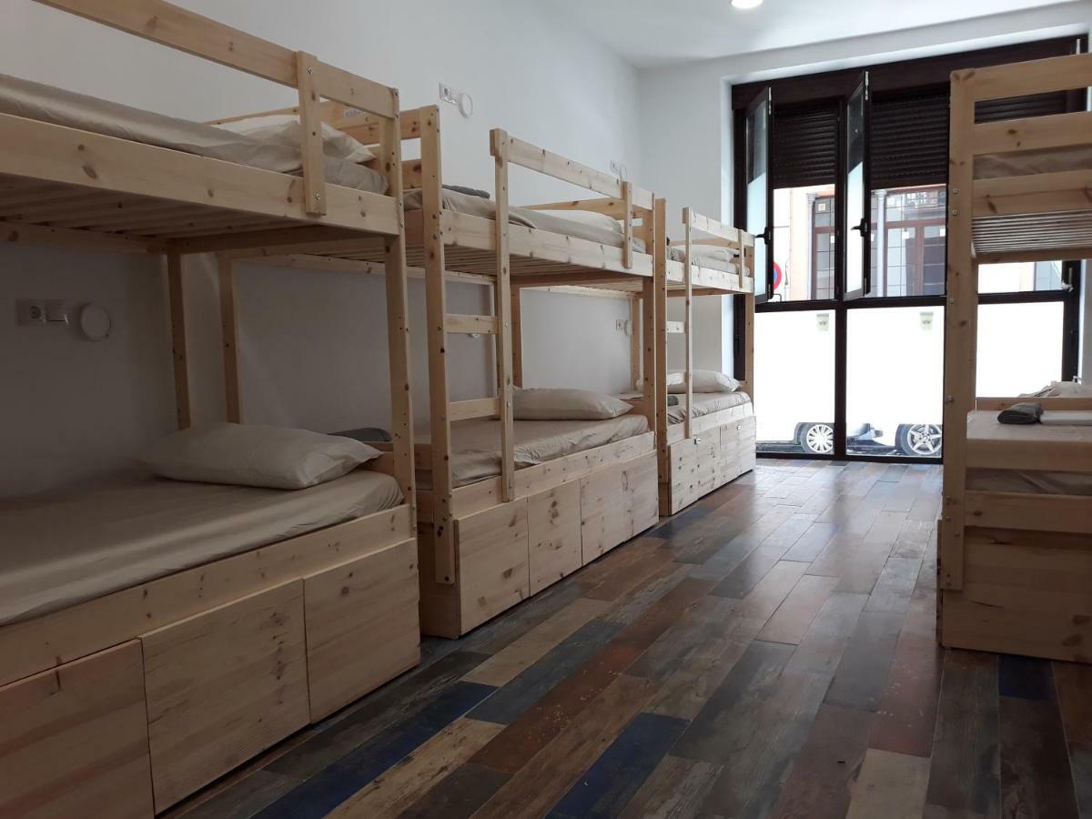 Hub Hostel Sewilla Zewnętrze zdjęcie
