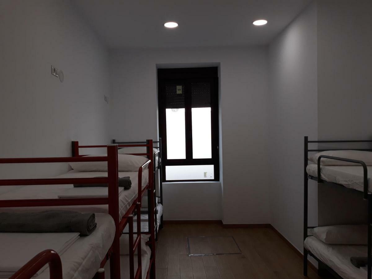 Hub Hostel Sewilla Zewnętrze zdjęcie